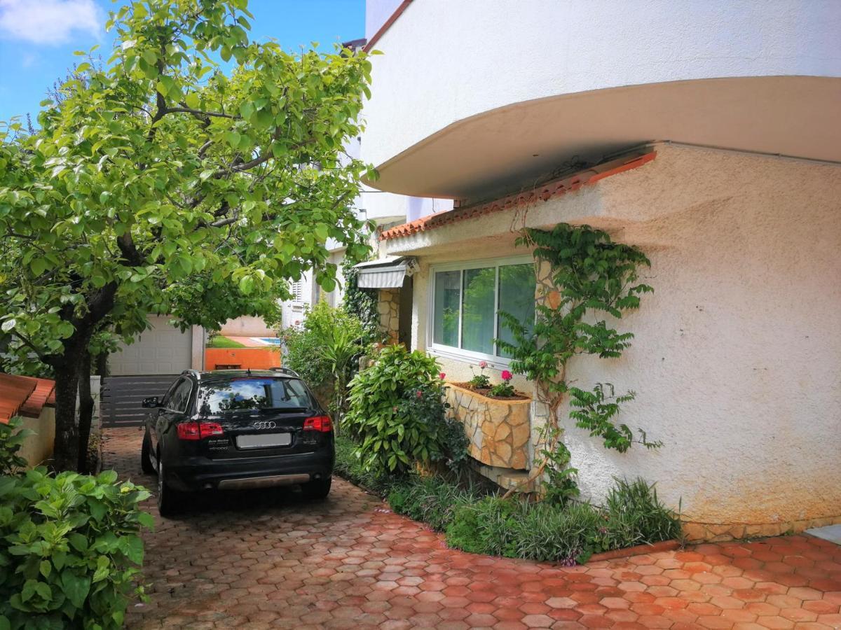 Apartments Romina- 50M From The Sea PUY Eksteriør bilde