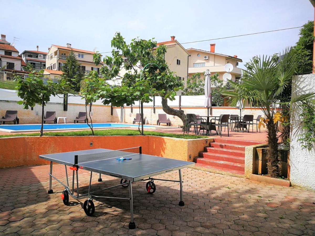 Apartments Romina- 50M From The Sea PUY Eksteriør bilde